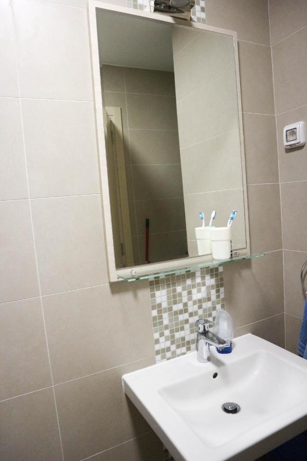 Lavender Bay Apartments D3 Or D5 I By Andreas Crivellaro Donji Morinj Ngoại thất bức ảnh